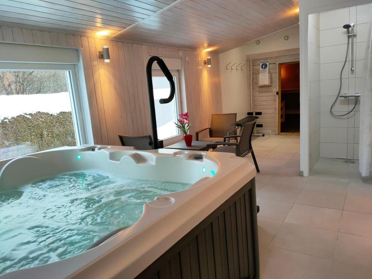 Gite 295 Montagnes Du Jura Avec Spa Et Sauna Classe 3 Etoiles Foncine-le-Haut Екстер'єр фото